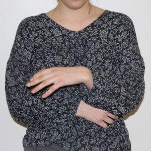 Floral Print B&W Bohemian Old Navy Top